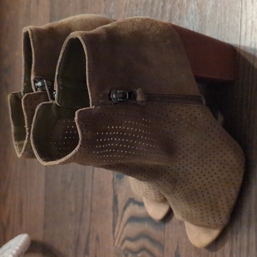 Jessica Simpson Keris Bootie